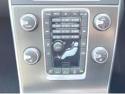 Ｖ６０ Ｔ４ ＳＥの中古車画像