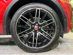 Ｅペイス Ｒ‐ダイナミック ＳＥ Ｐ２５０の中古車画像