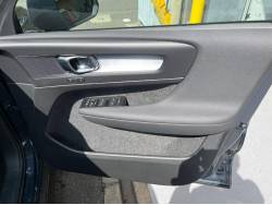 ＸＣ４０ Ｂ３ モメンタムの中古車画像