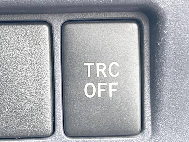 トヨタ ヴォクシー ハイブリッドＶ 3.2万Km 199.8万円(沖縄県)[588]の中古車詳細