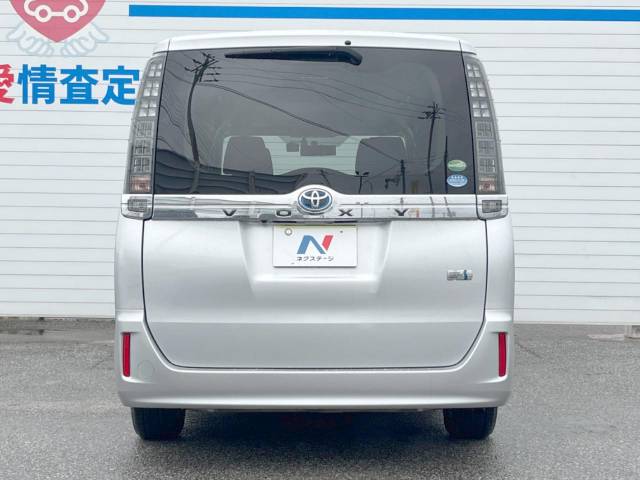 トヨタ ヴォクシー ハイブリッドＶ 3.2万Km 199.8万円(沖縄県)[588]の中古車詳細