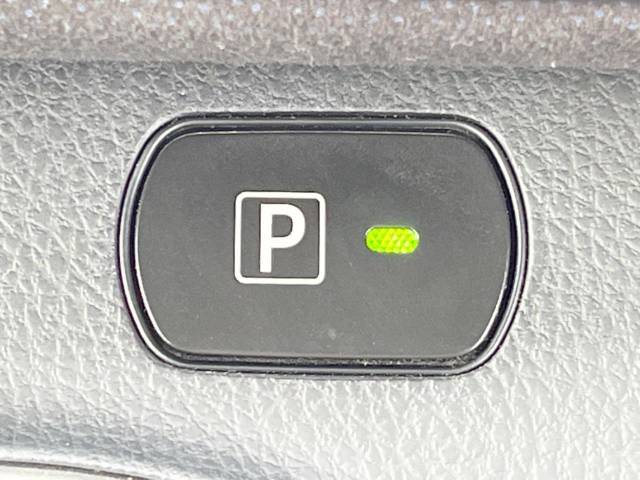 トヨタ ヴォクシー ハイブリッドＶ 3.2万Km 199.8万円(沖縄県)[588]の中古車詳細