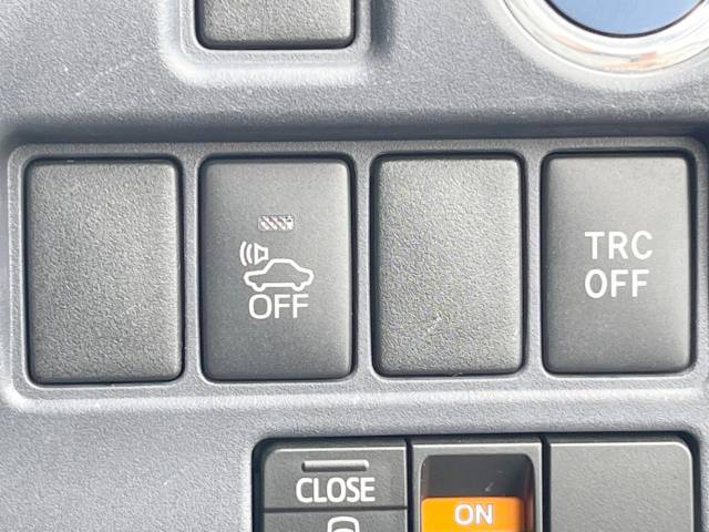 トヨタ ヴォクシー ハイブリッドＶ 3.2万Km 199.8万円(沖縄県)[588]の中古車詳細