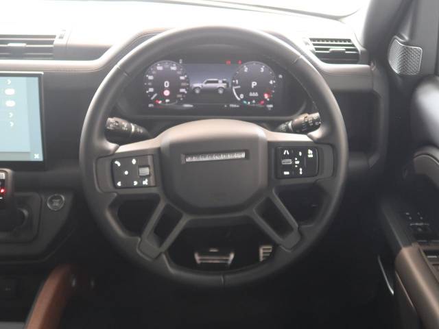 ランドローバー ディフェンダー １１０Ｘ－ダイナミックＨＳＥ Ｄ３００ エアサスペンション装着車 1.3万Km 959.4万円(静岡県)[092]の中古車詳細