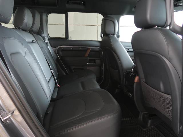 ランドローバー ディフェンダー １１０Ｘ－ダイナミックＨＳＥ Ｄ３００ エアサスペンション装着車 1.3万Km 959.4万円(静岡県)[092]の中古車詳細