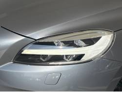 Ｖ４０ Ｔ２ キネティックの中古車画像