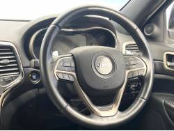 ジープ・グランドチェロキー ラレードの中古車画像