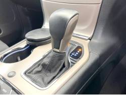 ジープ・グランドチェロキー ラレードの中古車画像