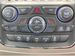 ジープ・グランドチェロキー ラレードの中古車画像