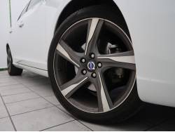 V60 T4 Rデザイン（ボルボ）[6AT]のカタログ詳細情報｜中古車の