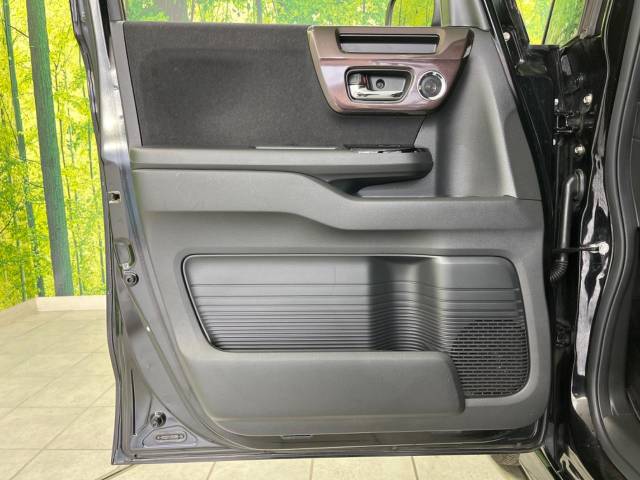 ホンダ Ｎ－ＢＯＸカスタム Ｇ・Ｌターボホンダセンシング 2.9万Km 149.9万円(富山県)[411]の中古車詳細