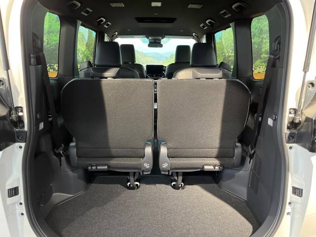 トヨタ ヴォクシー ハイブリッドＳ－Ｚ 60Km 419.9万円(石川県)[955]の中古車詳細