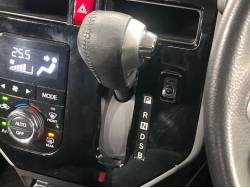 ジャスティ カスタムＲ スマートアシストの中古車画像