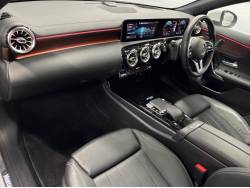 ＣＬＡクラス シューティングブレーク ＣＬＡ２００ｄ シューティングブレークの中古車画像