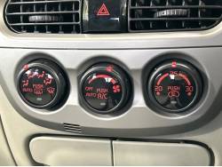 アイ ブルームエディションの中古車画像