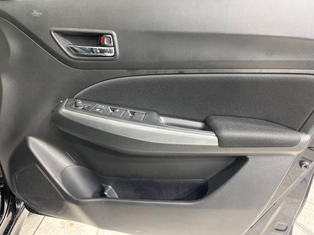 スズキ スイフト ＲＳ 7.4万Km 111.9万円(青森県)[550]の中古車詳細