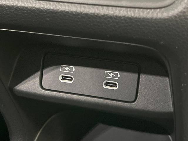 ホンダ ヴェゼル ｅ：ＨＥＶ Ｚ 4Km 329.9万円(三重県)[836]の中古車詳細