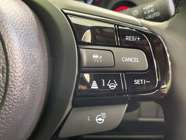 ホンダ ヴェゼル ｅ：ＨＥＶ Ｚ 4Km 329.9万円(三重県)[836]の中古車詳細