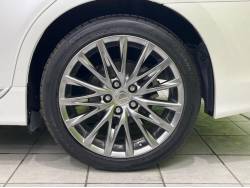 ＨＳ ＨＳ２５０ｈ ハーモニアス レザーインテリアⅡの中古車画像