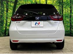 フィット ｅ：ＨＥＶホーム 特別仕様車 ブラックスタイルの中古車画像