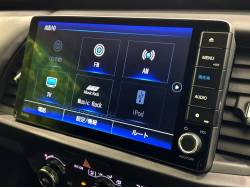 フィット ｅ：ＨＥＶホーム 特別仕様車 ブラックスタイルの中古車画像