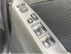 アイシス プラタナの中古車画像