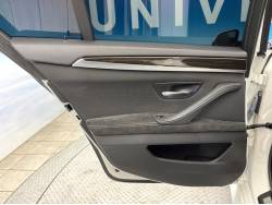 ５シリーズ ５２３ｉ Ｍスポーツの中古車画像