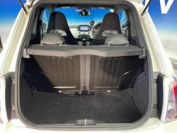 アバルト５００ ベースグレードの中古車画像