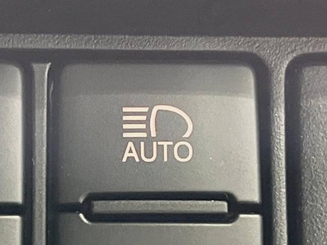 トヨタ ノア ハイブリッドＳｉ 4.6万Km 219.9万円(岡山県)[888]の中古車詳細