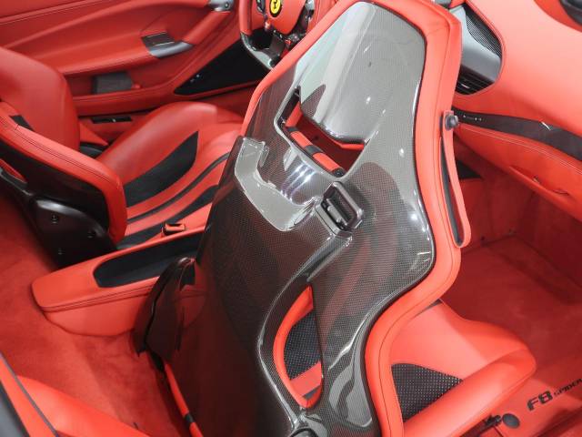 フェラーリ Ｆ８スパイダー ベースグレード 1.1万Km 4,280.9万円 2021年式[106]の中古車詳細(千葉県)