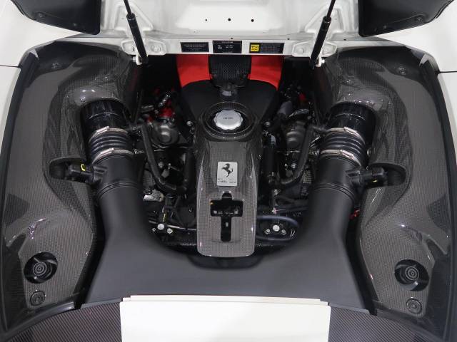 フェラーリ Ｆ８スパイダー ベースグレード 1.1万Km 4,280.9万円 2021年式[106]の中古車詳細(千葉県)