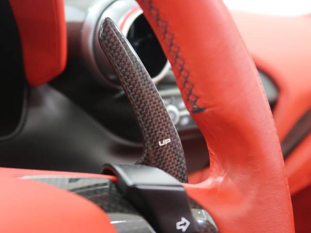 フェラーリ Ｆ８スパイダー ベースグレード 1.1万Km 4,280.9万円 2021年式[106]の中古車詳細(千葉県)