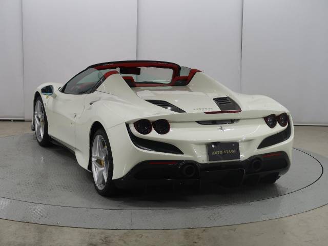 フェラーリ Ｆ８スパイダー ベースグレード 1.1万Km 4,280.9万円 2021年式[106]の中古車詳細(千葉県)
