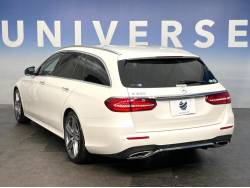 Ｅクラスステーションワゴン Ｅ２００ ステーションワゴン アバンギャルド スポーツ（本革仕様）の中古車画像