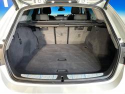 ３シリーズ ３２０ｉツーリング ラグジュアリーの中古車画像