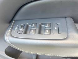 ＸＣ６０ Ｄ４ ＡＷＤ Ｒデザインの中古車画像