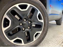 ジープ・レネゲード トレイルホークの中古車画像