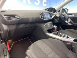 ３０８ アリュールの中古車画像