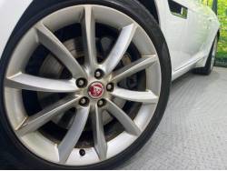 Ｆタイプ クーペの中古車画像