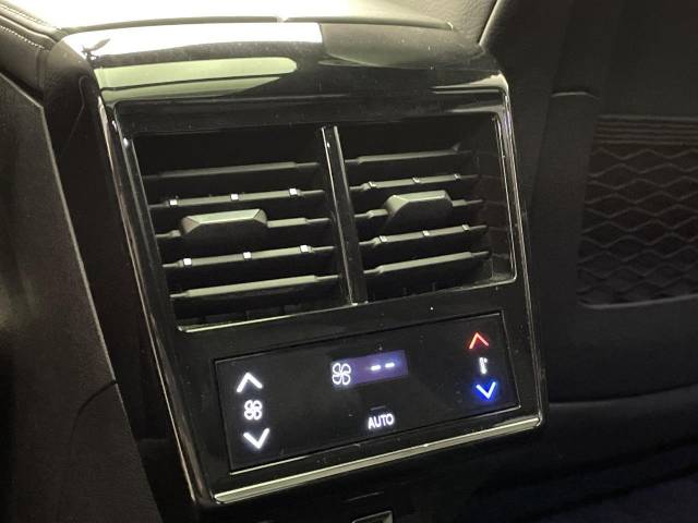 ＤＳオートモビル ＤＳ７クロスバック グランシック ピュアテック 4.9万Km 209.9万円(愛知県)[622]の中古車詳細