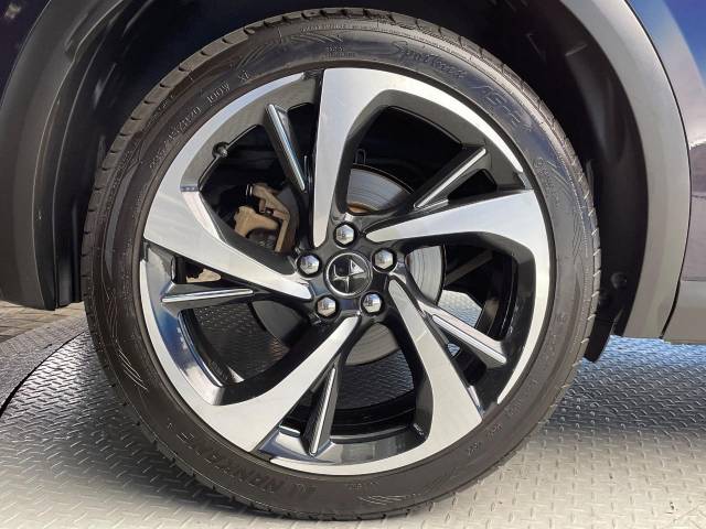 ＤＳオートモビル ＤＳ７クロスバック グランシック ピュアテック 4.9万Km 209.9万円(愛知県)[622]の中古車詳細