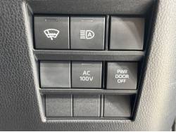 ノア ハイブリッドZ（トヨタ）[CVT（無段変速車）]のカタログ詳細情報