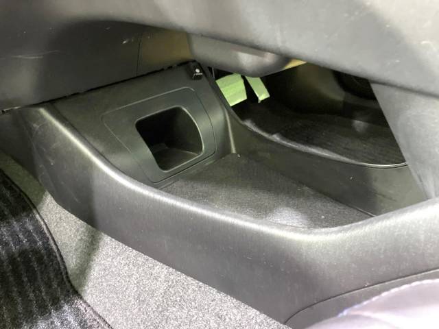 トヨタ プリウス Ｓツーリングセレクション・マイコーデ 3.4万Km 89.9万円(宮城県)[310]の中古車詳細