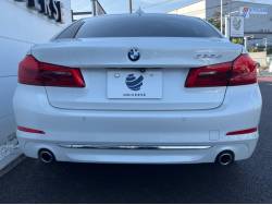 ５シリーズ ５２３ｄ ラグジュアリーの中古車画像