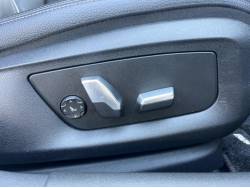 ５シリーズ ５２３ｄ ラグジュアリーの中古車画像