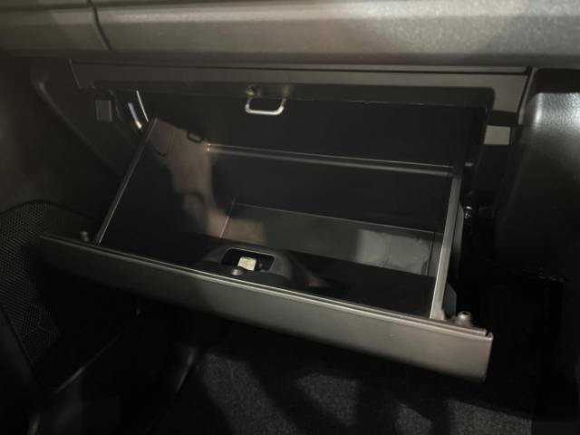 スズキ スペーシア ハイブリッドＧ 4Km 129.9万円(岡山県)[955]の中古車詳細