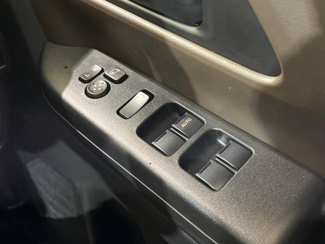 スズキ スペーシア ハイブリッドＧ 4Km 129.9万円(岡山県)[955]の中古車詳細