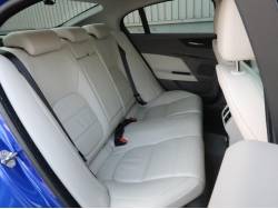 ＸＥ ＸＥ プレステージの中古車画像