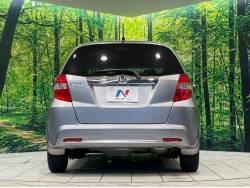 フィット Ｘの中古車画像