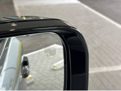 ディフェンダー ９０Ｘ－ダイナミックＳＥ Ｄ３００ エアサスペンション装着車の中古車画像